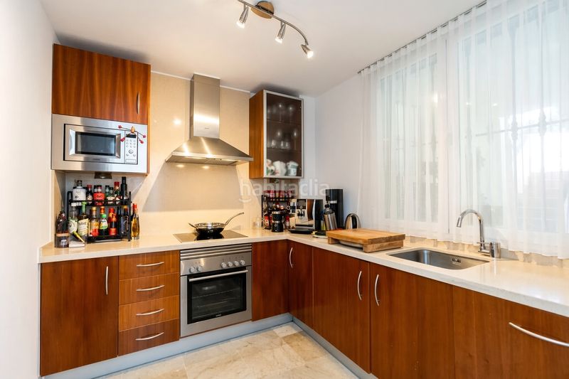 Foto 7a3d6307-bcec-44b1-a565-770dd62f3e2c. Apartament amb aparcament piscina a los arqueros - puerto del almendro Benahavís