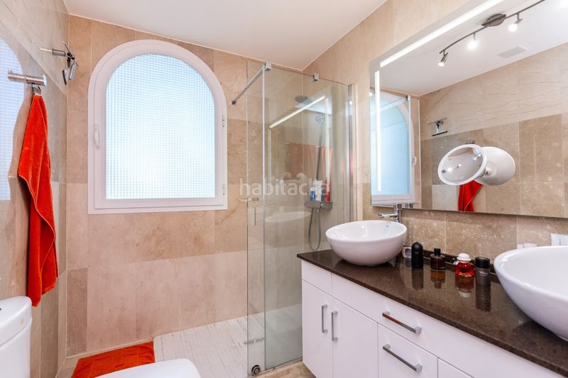 Foto bc357040-6786-4373-ac03-41e051336172. Apartament amb aparcament piscina a los arqueros - puerto del almendro Benahavís