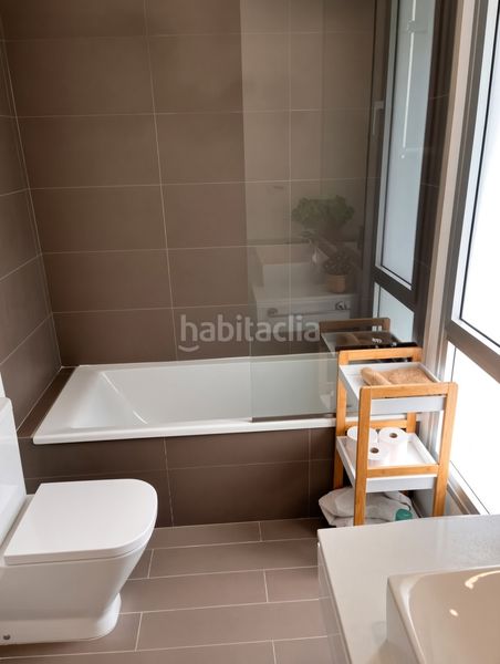 Foto 7f8e99c8-36da-4114-82d5-9d349e04fb7b. Casa adossada amb calefacció aparcament piscina a Estepona