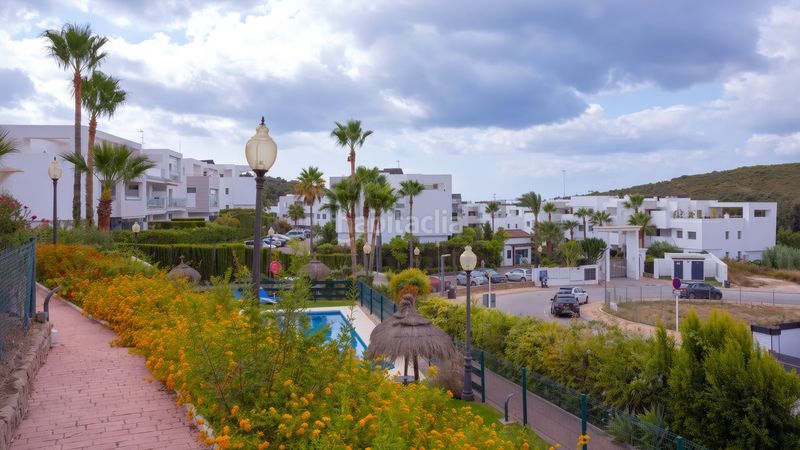 Foto 50bf87f4-3875-467a-8cf4-90fa9b9e3c95. Ground floor with parking pool in Casares golf - Casares del sol Casares