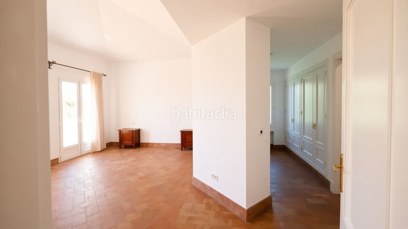 Foto d426217f-c381-44c4-adaa-f97986a2bf3a. Maison avec chauffage parking piscine dans puerto de Sotogrande-la marina Sotogrande