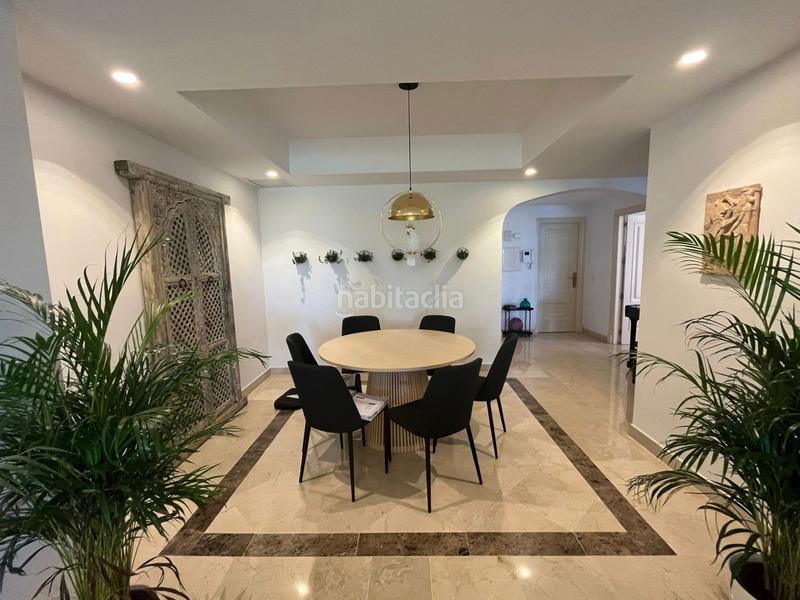 Foto 943ed127-b9de-4056-97ec-c1bd39cbcc79. Lloguer planta baixa amb aparcament piscina a Sierra Blanca Marbella