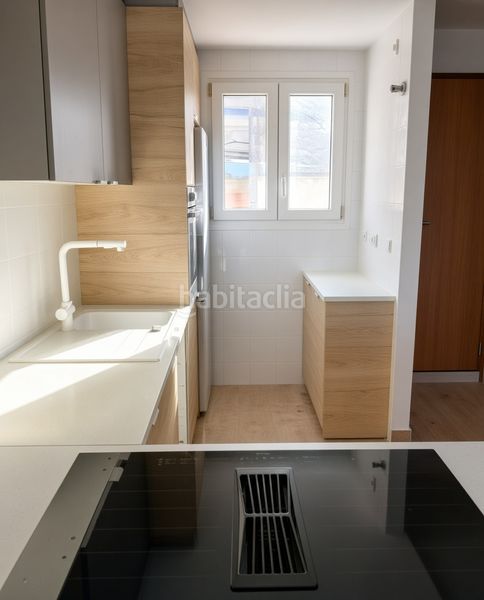 Foto 7ae8d04a-3de1-49fb-b2a1-b46a374e17b5. Apartament amb piscina a Chullera Manilva