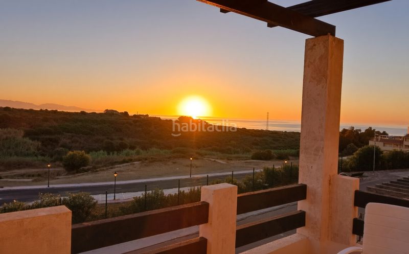 Foto f5f5a3a8-cf6f-4145-af51-ad743059759d. Apartament amb piscina a Chullera Manilva