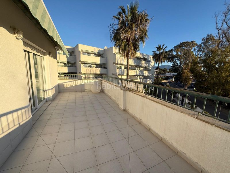 Foto 7fd5ef8c-30f0-433d-8137-1fe12287aa04. Àtic amb aparcament piscina a Guadalmina Baja Marbella