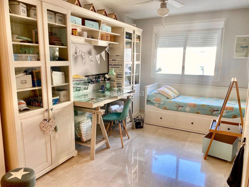 Foto b69de0d0-b3d5-4e98-8aa1-25c77ab973cc. Àtic amb aparcament piscina a Guadalmina Baja Marbella