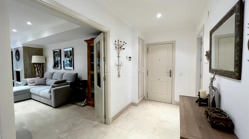 Foto 8b3a7536-d9f9-45d4-a4c8-6662061174c0. Rent ground floor with parking pool in Puente Romano Marbella