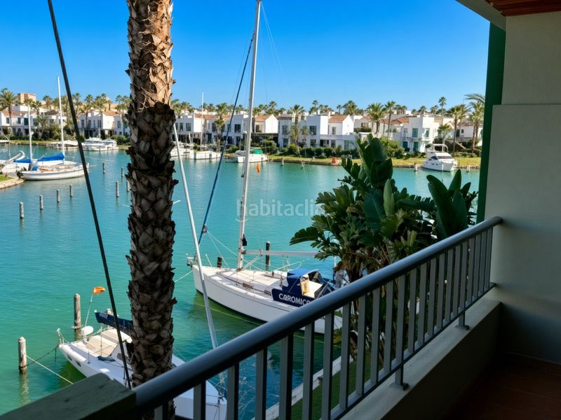 Foto 703ec88b-3ea0-434d-b8dd-a585c164d48d. Piccolo appartamento con parcheggio piscina in puerto de Sotogrande-la marina Sotogrande