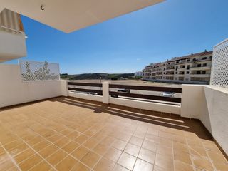 Planta baixa a Manilva Pueblo. Vivienda de 2 dormitorios con gran terraza muy luminosa