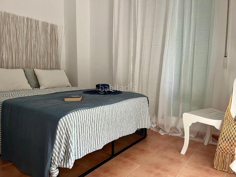Foto e53fbc89-5a65-46a1-8131-d5d94e7e3b16. Casa aparellada a Manilva pueblo Manilva