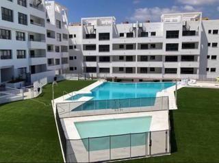 Àtic a Sierra de Estepona - Avda. de Andalucía. Atractivo ático dúplex de 4 dormitorios en el centro de estepona