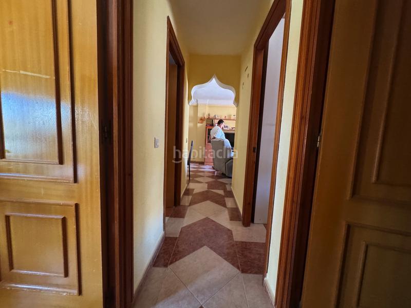 Foto 1b1f3e14-f9ee-477b-b619-1473d105f568. Attico con parcheggio in Centro Estepona