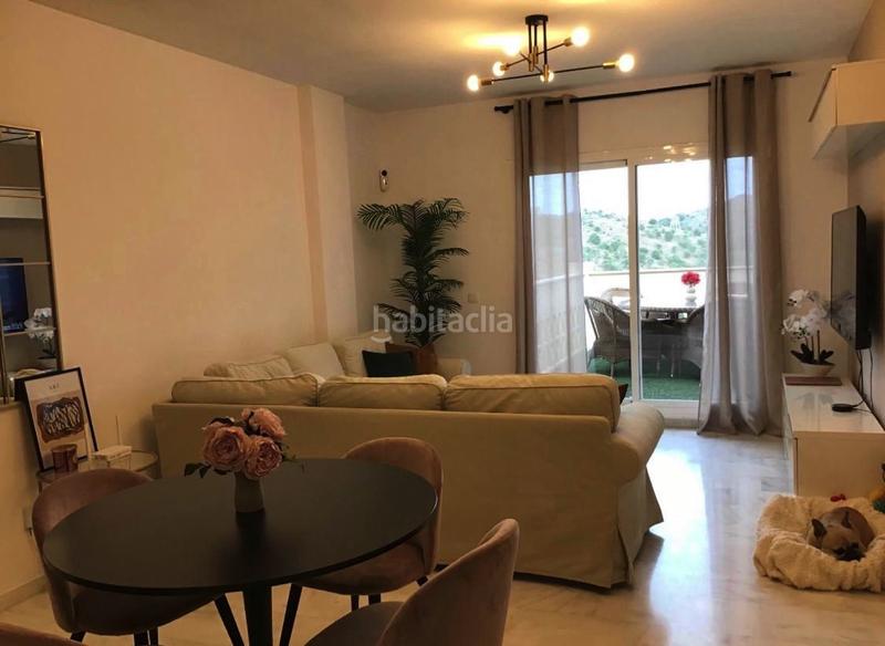 Foto 3e8f2f06-6553-42c8-b3e6-bd403aec7cf1. Ático maravilloso ático reformado en urb. la reserva en Marbella