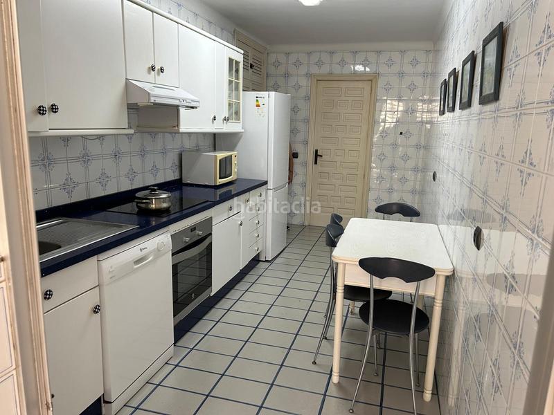 Foto 004b0659-8e48-4b11-9894-f9fb8d8789f8. Apartment with parking in Casco Antiguo Marbella