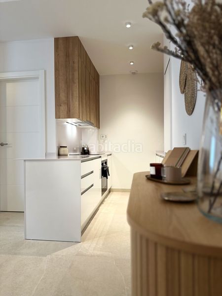 Foto 22b27764-437b-4992-8b64-42ceb6cd36d8. Planta baja apartamento nuevo totalmente amueblado en puerto en Estepona