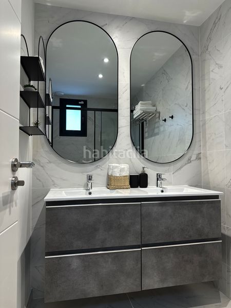 Foto 611c5884-79dc-4836-8f9c-b3c830b28586. Planta baja apartamento nuevo totalmente amueblado en puerto en Estepona