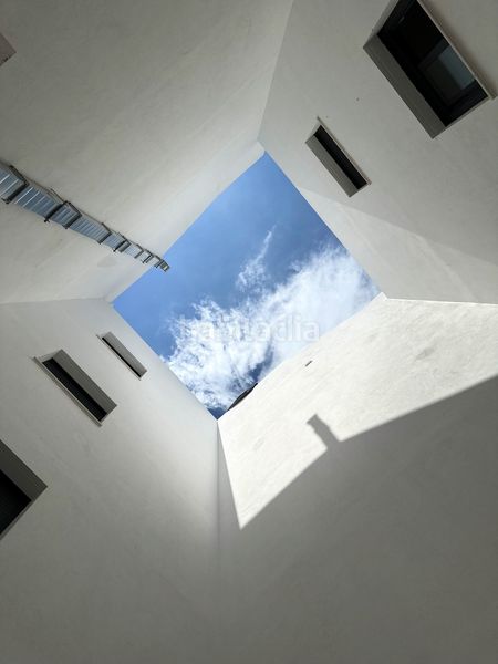 Foto 7ed1ead4-57c4-4f22-968c-d30fe193e039. Planta baja apartamento nuevo totalmente amueblado en puerto en Estepona