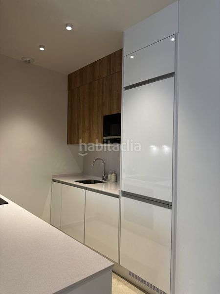 Foto b5ccbc7f-12b9-48fe-a268-a80a31321289. Planta baja apartamento nuevo totalmente amueblado en puerto en Estepona