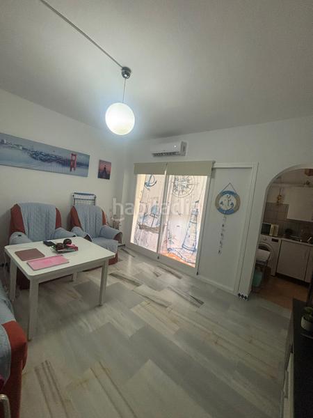 Foto f927967a-6083-4d2c-93aa-efd1743d02ad. Piccolo appartamento con parcheggio piscina in Centro Estepona