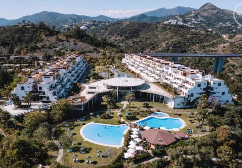 Foto 398e4ead-d804-4154-93f3-63aac6fc23cb. Apartament amb calefacció aparcament piscina a Los Flamingos Benahavís