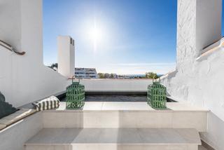 Àtic a Nueva Andalucía centro. Lujoso ático dúplex en la exclusiva el dorado