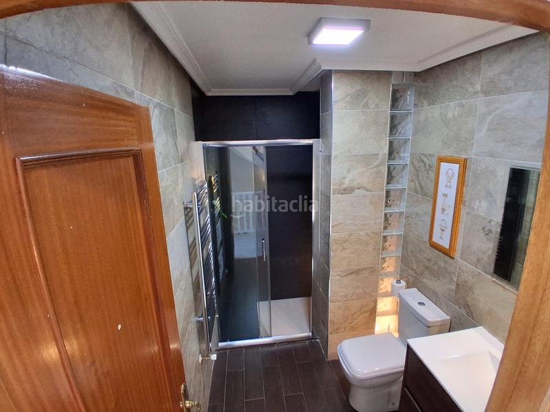 Foto 36dfe40e-ef17-4522-9ea6-0a45f16ce75f. Casa adossada amb calefacció piscina a La Navata Galapagar