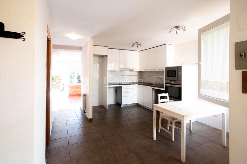 Foto 554051a1-1ba3-4794-9bbb-aa228551fbdd. Casa adossada amb calefacció piscina a La Navata Galapagar