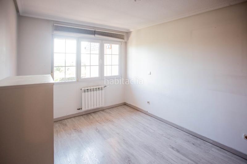 Foto 5fd78502-c4ce-4e76-9114-3e68e9b0a230. Casa adossada amb calefacció piscina a La Navata Galapagar