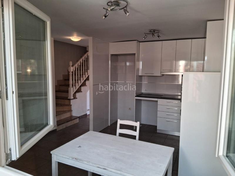 Foto 7aa6bc20-b1b1-4dc6-b4b7-e4f7cc3d7c21. Casa adossada amb calefacció piscina a La Navata Galapagar