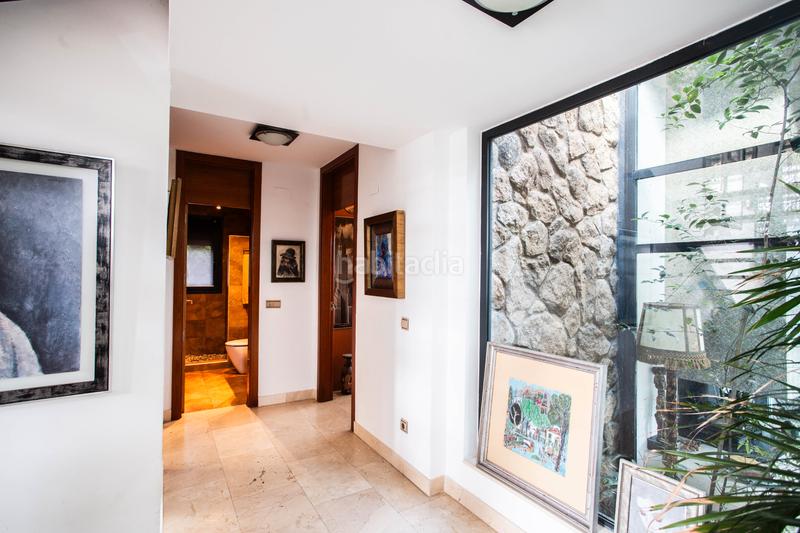 Foto 6e495a29-8c49-420f-a482-1ed426ded2bf. Chalet avec cheminée chauffage parking piscine dans Galapagar