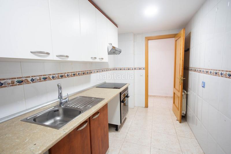 Foto 641b3c43-6e46-4fbb-8ee4-96d1f4458908. Ground floor with pool in Casa Amarilla Galapagar