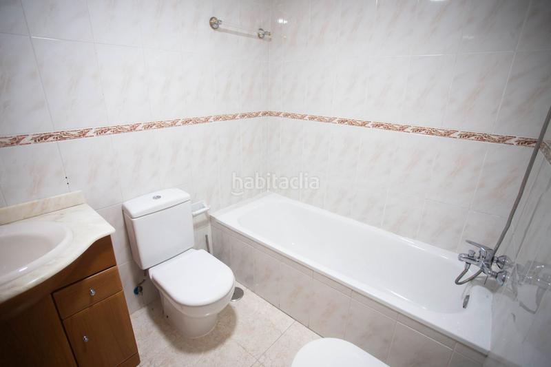 Foto 928d1b6f-dba0-44fc-abb2-5cc0257fdeae. Ground floor with pool in Casa Amarilla Galapagar