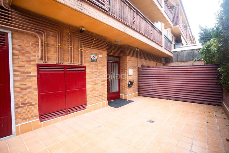 Foto dae6711a-7afa-4191-ace6-7474a9e1278f. Ground floor with pool in Casa Amarilla Galapagar