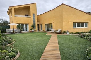 Chalet  Calle del cercado del arroyo. Chalet individual para reformar a tu gusto � gran parcela y m�lt