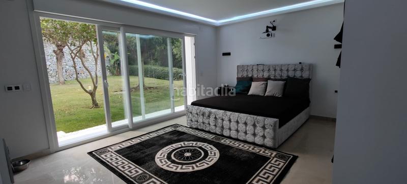 Foto afdceddd-0b42-4ca7-a214-3c6f2344ff71. Rent ground floor with heating parking pool in El Paraíso Benahavís