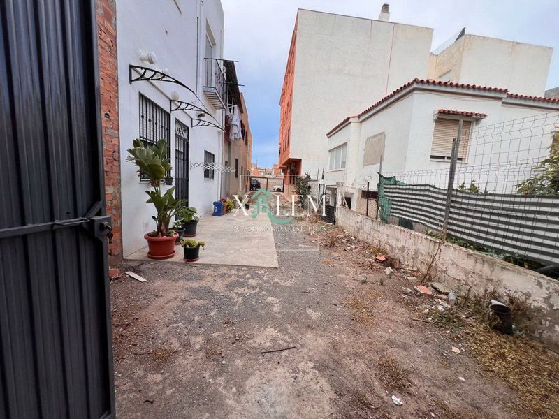 Foto 2f126753-24a6-4de7-bd03-f77170278bbb. Casa amb aparcament a Moncófar Pueblo Moncofa