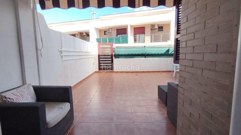 Foto 2e3fd6d0-68e0-4149-b2a4-4b63b8a1394e. Casa a schiera con parcheggio in El Balcó-Jaume I Oropesa del Mar