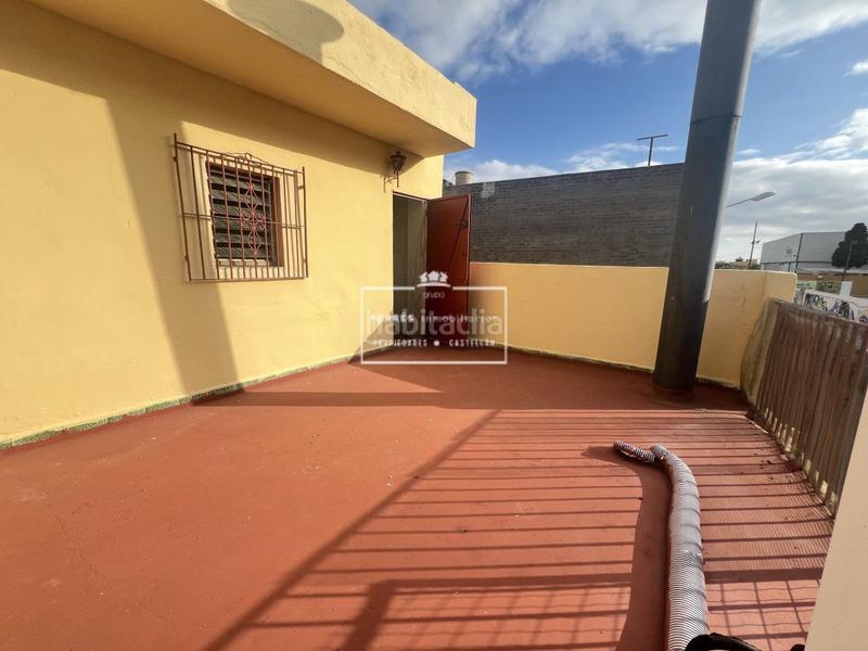 Foto 5135e64e-a25c-4235-9dbf-e4b8bef62402. Haus in Avenida Alemania-Italia Villarreal / Vila - real