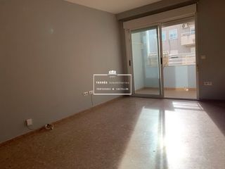 Pis a Ciutat del Transport - La Salera. Piso en venta en avda. alcora, 2 dormitorios.