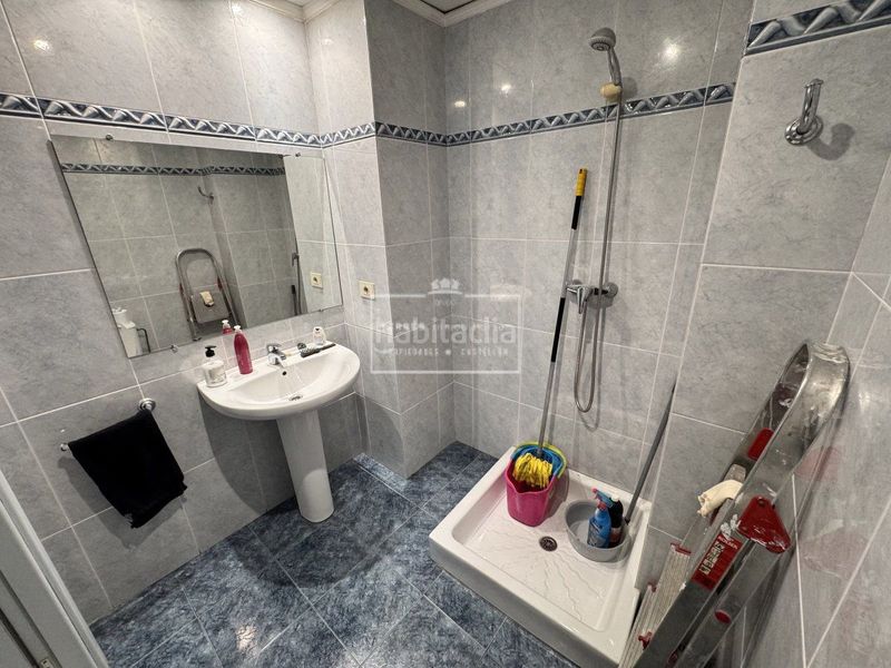 Foto a5ddb19b-5b3e-4d56-a348-7cae6ff2acb2. Casa  en venta en centro, 4 dormitorios. en Zona Avenida del Mar Castellón de la Plana