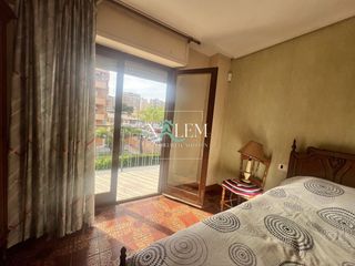 Pis a Rafalafena. Piso en venta en este  auditorio, 4 dormitorios.