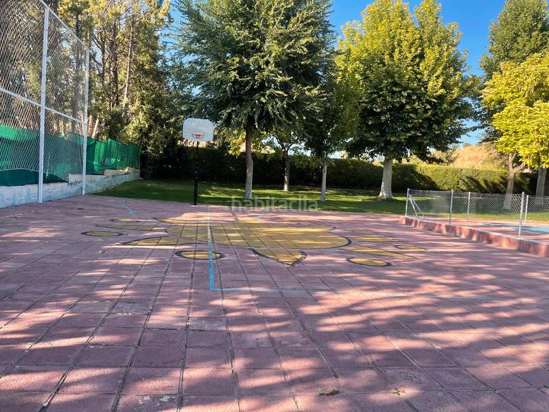 Foto a4b8b92c-802c-4371-bba3-a510578f5114. Terreny residencial a Hita