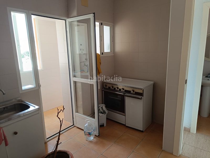 Foto 1b55b842-523d-43be-adf6-807e8b3615d8. Pis a Motril ciudad Motril