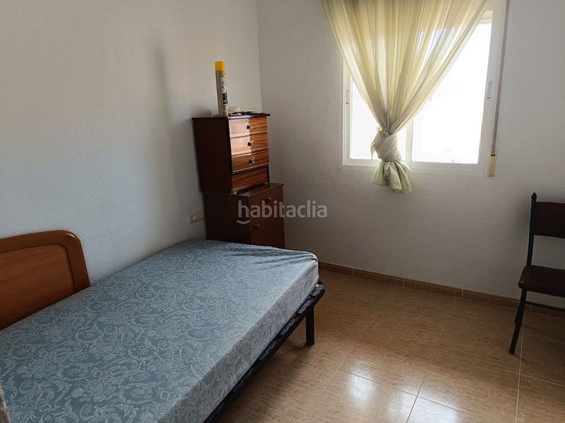 Foto 7ece7468-a978-4ccc-90e9-3903653292c0. Pis a Motril ciudad Motril