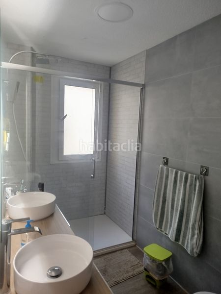 Foto a9883620-265c-4b66-bfdc-2ffd2cec13c5. Apartament a Torrenueva Motril