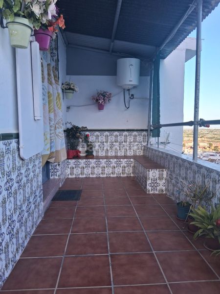 Foto 9c461e8d-50f0-497b-924a-c46bd851e669. Casa a Centro Salobreña