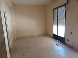 Casa en Motril  ciudad. Casa con local comercial el motril centro