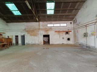 Nave industrial en Playa de Granada. Nave industrial en puerto motril