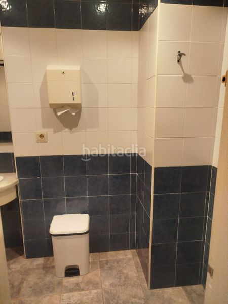 Foto 07b6b49f-4b0e-40e0-a892-0cd0d41d62ef. Local comercial a Lobres Salobreña