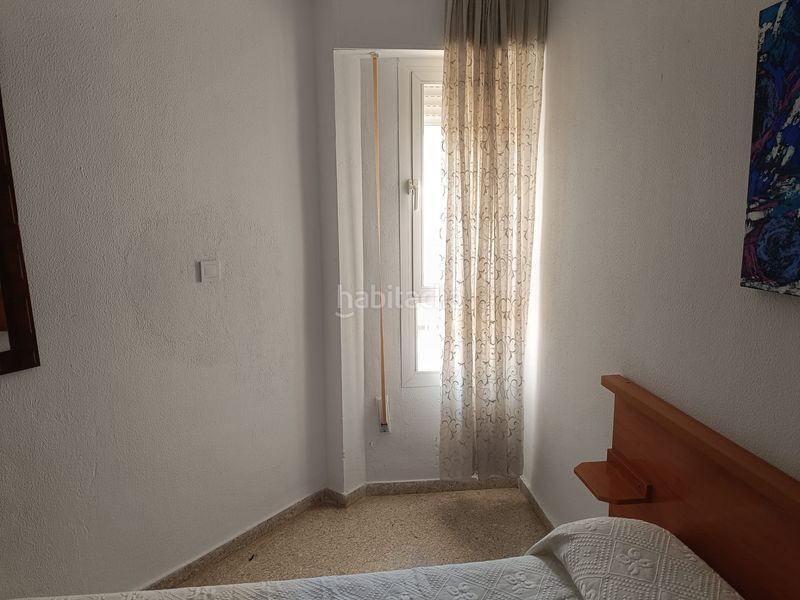 Foto baac6a28-9680-4cfb-8deb-e89396af9f8a. Apartament a Salobreña costa Salobreña
